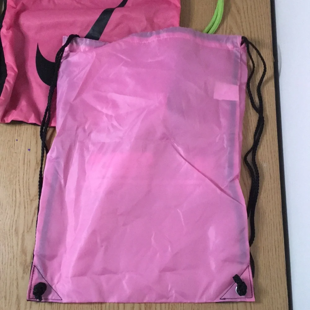 Bundle of 2 Vintage Nike Just Do It & Hooters Bags/Backpacks Great for Traveling